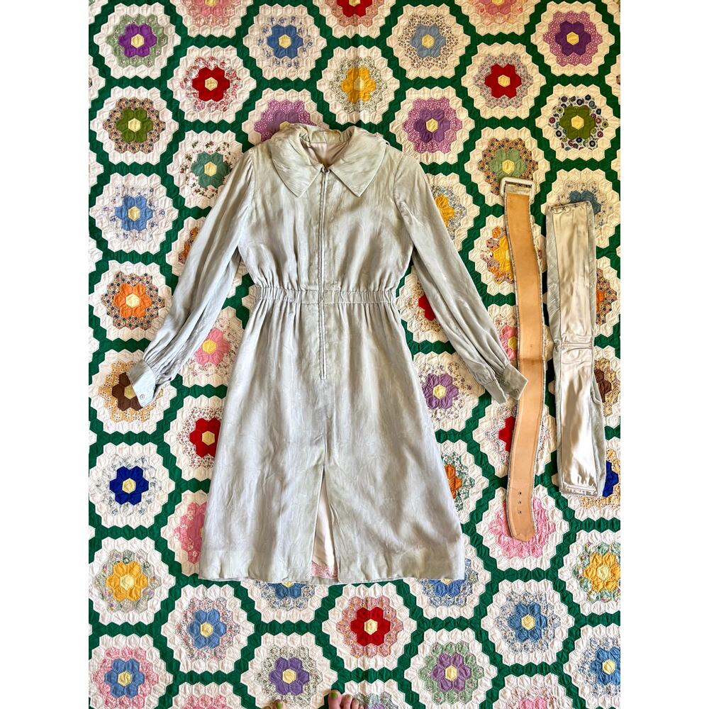 Vintage 1960s Pale Blue Velvet Dress Bow Collar Silk Lining Wounded Bird 2 Belts - Picture 13 of 16